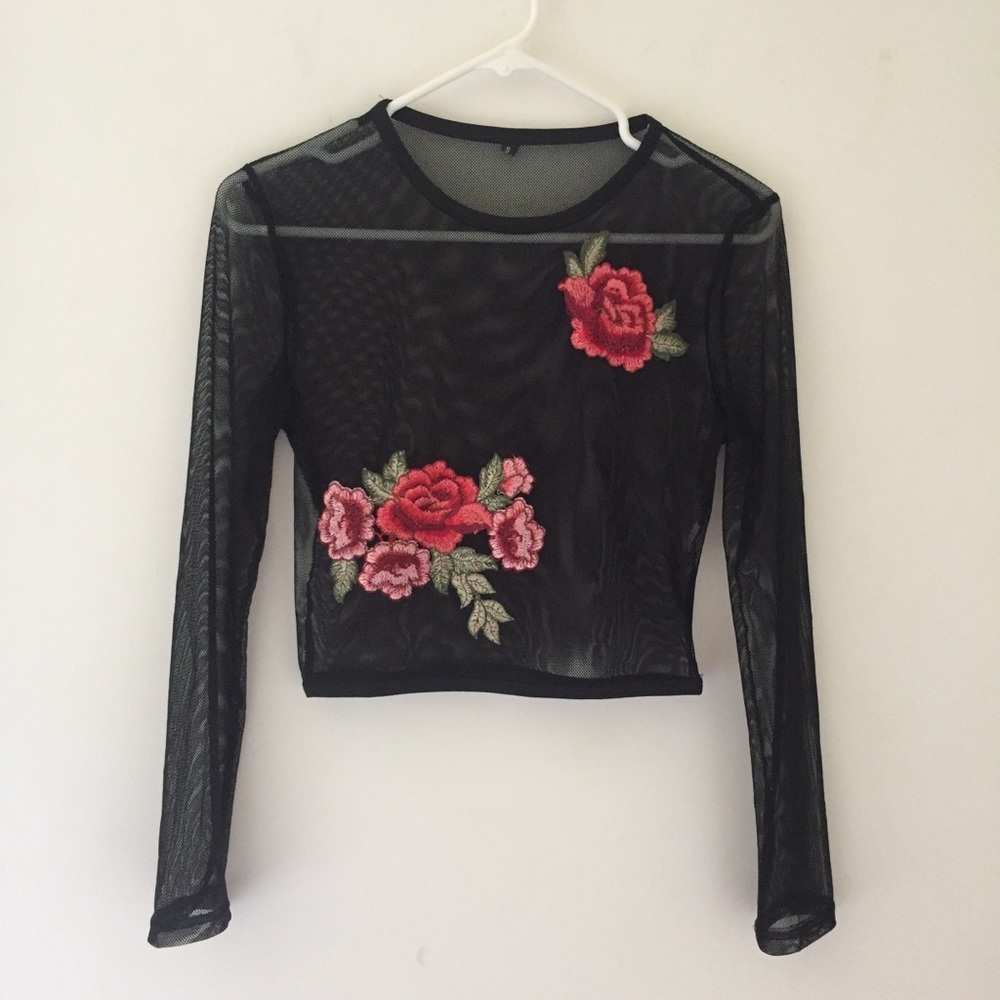 New | Long Sleeve Mesh Crop Top Small